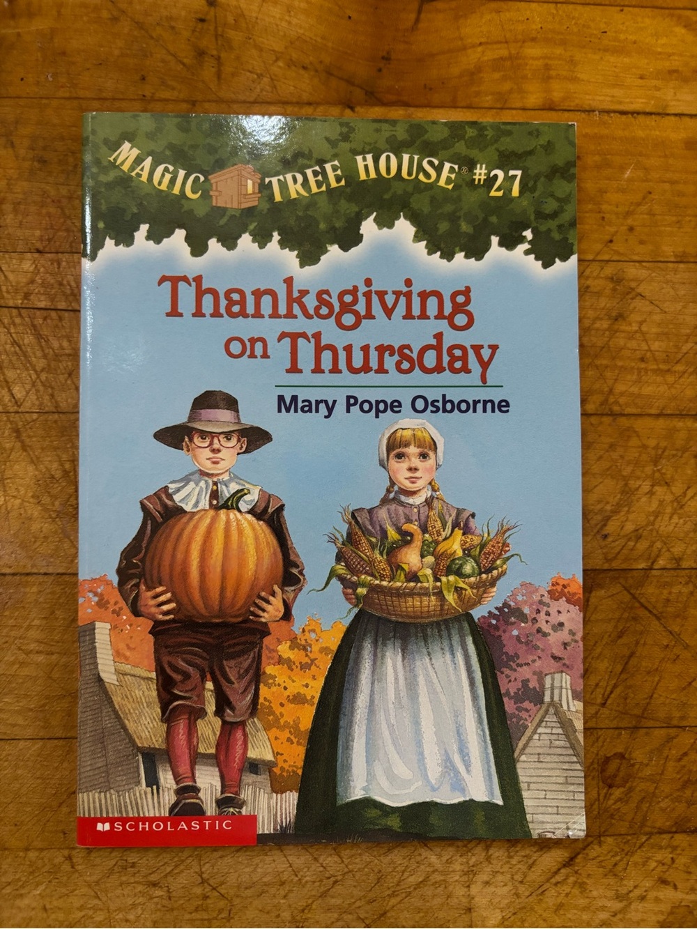 Scholastic Light Blue "Thanksgiving on Thursday" Magic Tree House #27